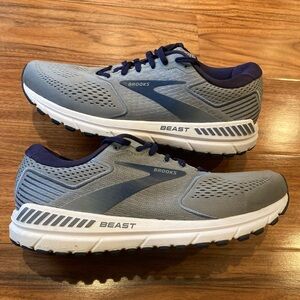 Brooks Beast 20 Shoes Men's 10 D Grey Blue Running Athletic Workout Gym Sneakers